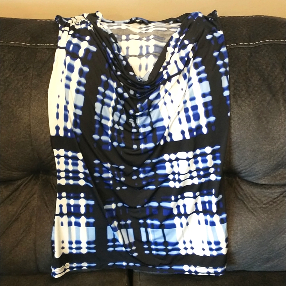 Drape neck sleeveless top